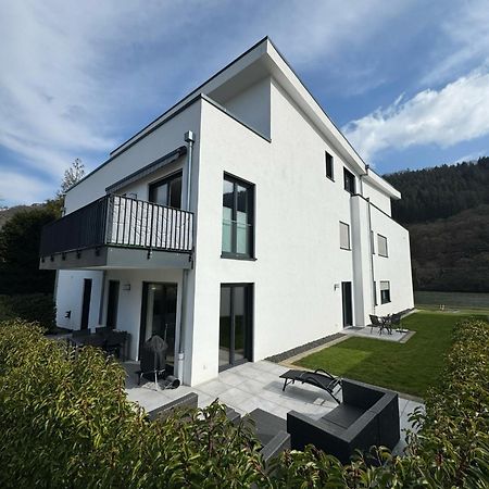 "Auslese 54" -Direkt Am Moselufer- Gaestezimmer & Ferienwohnung Traben-Trarbach Exterior photo