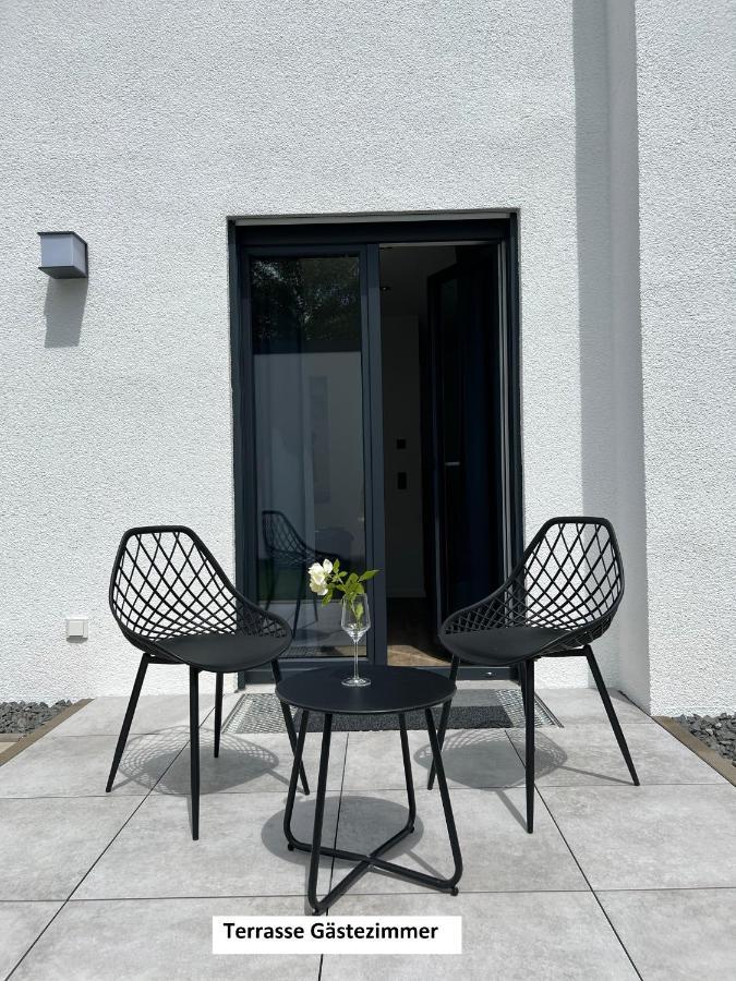 "Auslese 54" -Direkt Am Moselufer- Gaestezimmer & Ferienwohnung Traben-Trarbach Exterior photo